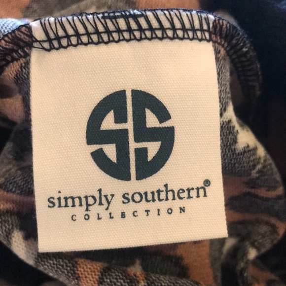 SIMPLY SOUTHERN long sleeve Leopard print sweater shirt.  NWT small & large - Picture 11 of 12